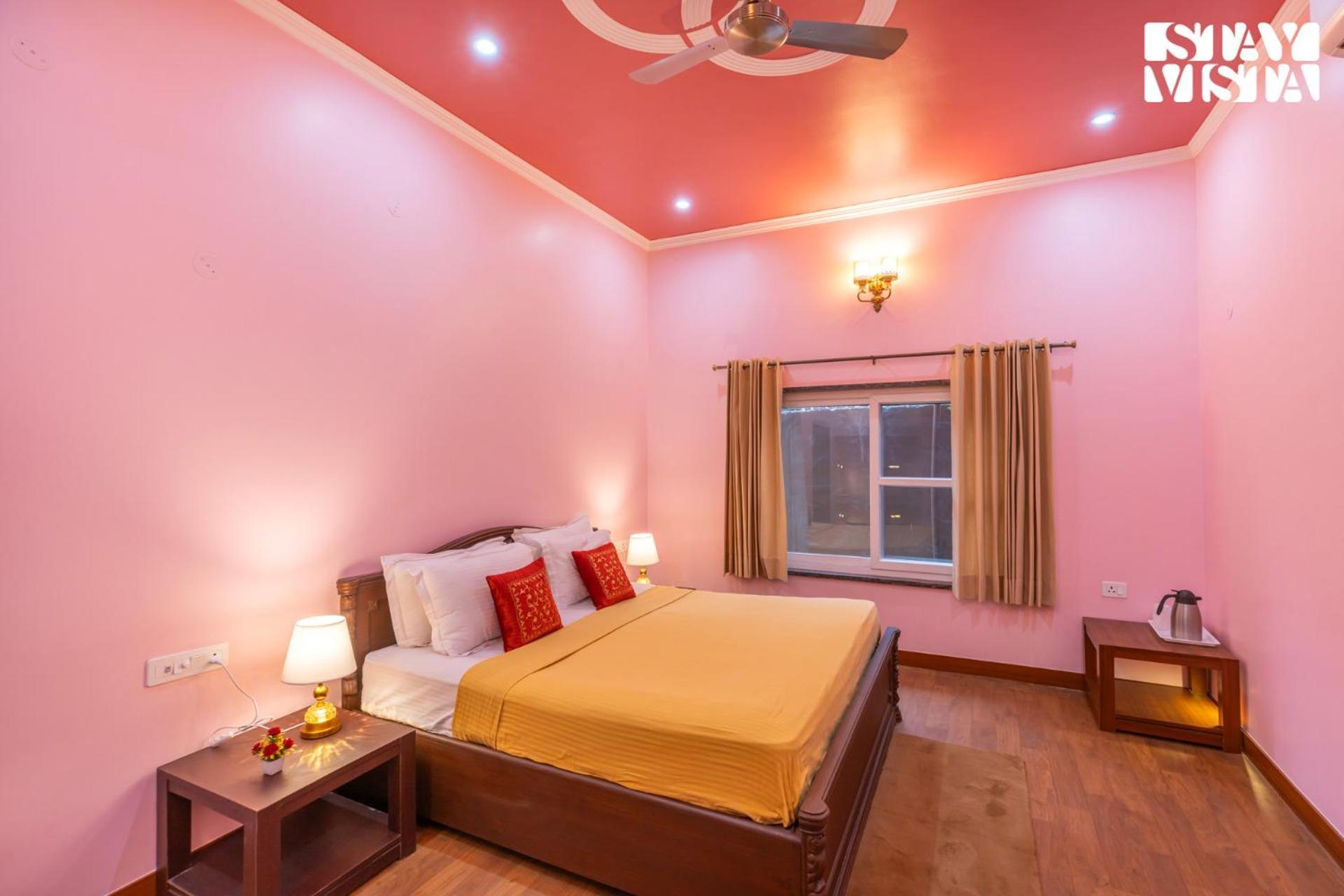 Stayvista At Maple Farms With Pool, Bbq & Bonfire Sohna Extérieur photo