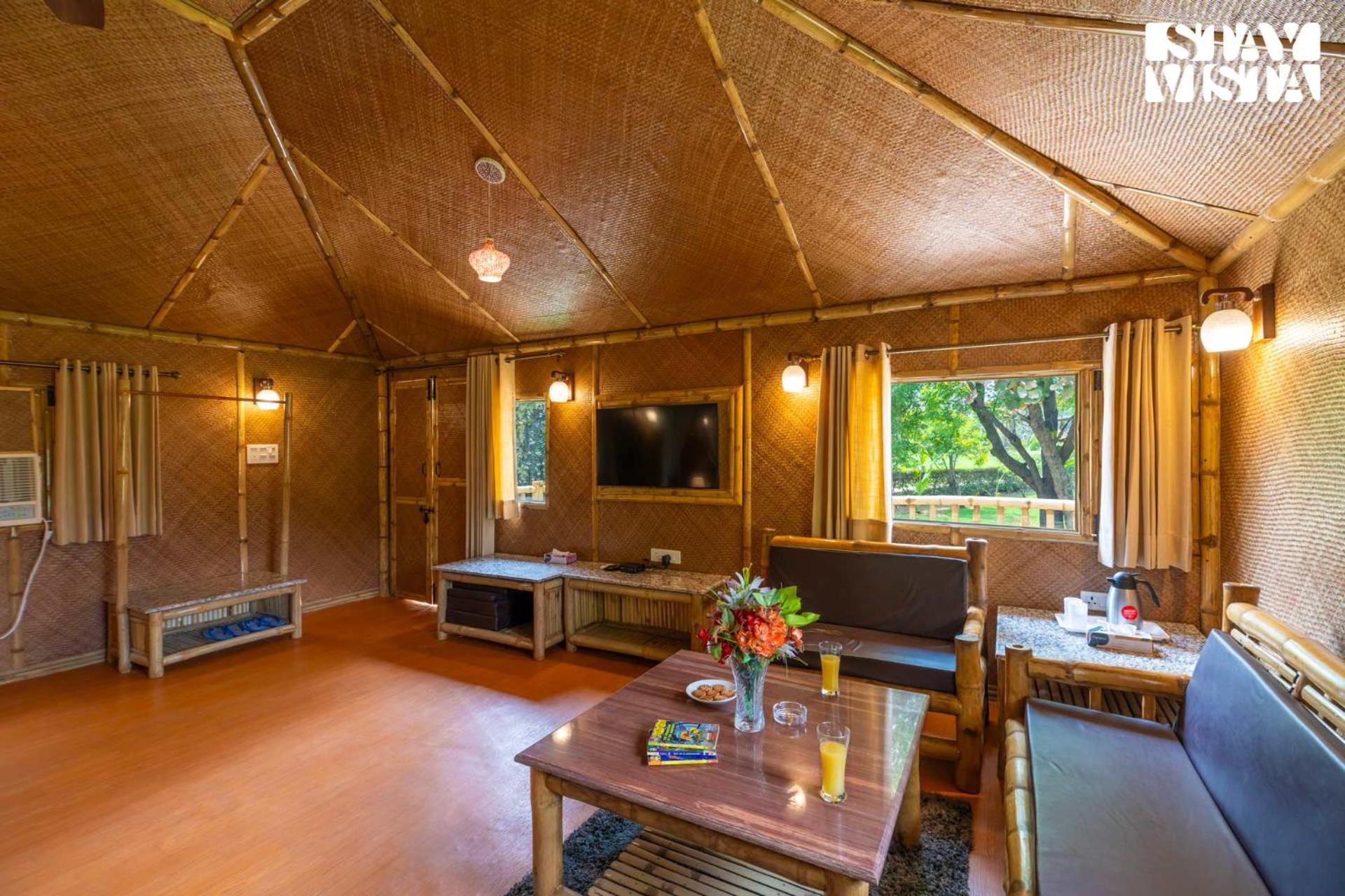 Stayvista At Maple Farms With Pool, Bbq & Bonfire Sohna Extérieur photo